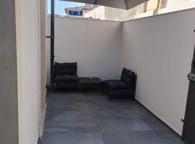 בית הארחה Leo 3*