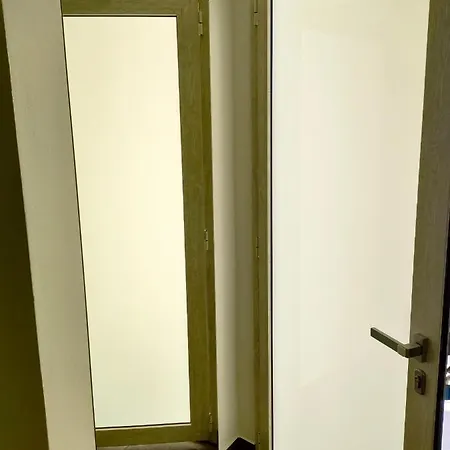 Leo Πανσιόν Νότο