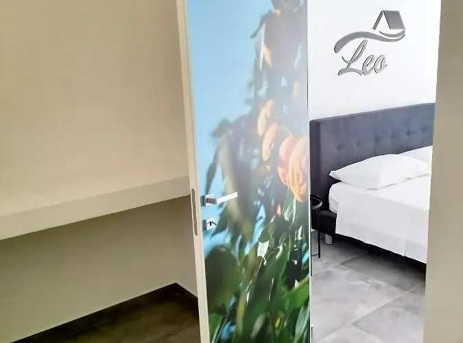 Leo بيت ضيافة 3*